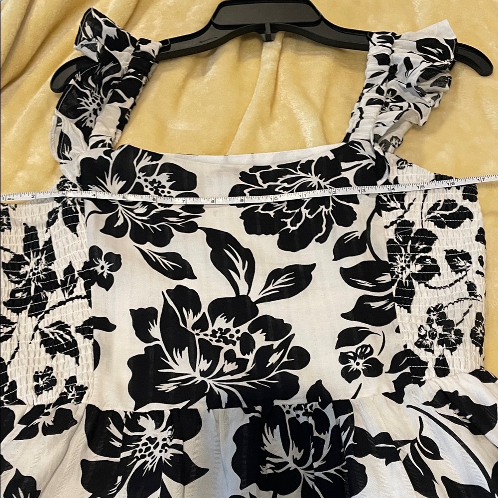 Draper James Black and Cream Floral Midi Dress - Picture 3 of 8